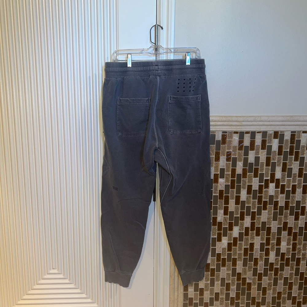 Authentic Men’s Ksubi Set - Picture 7 of 9